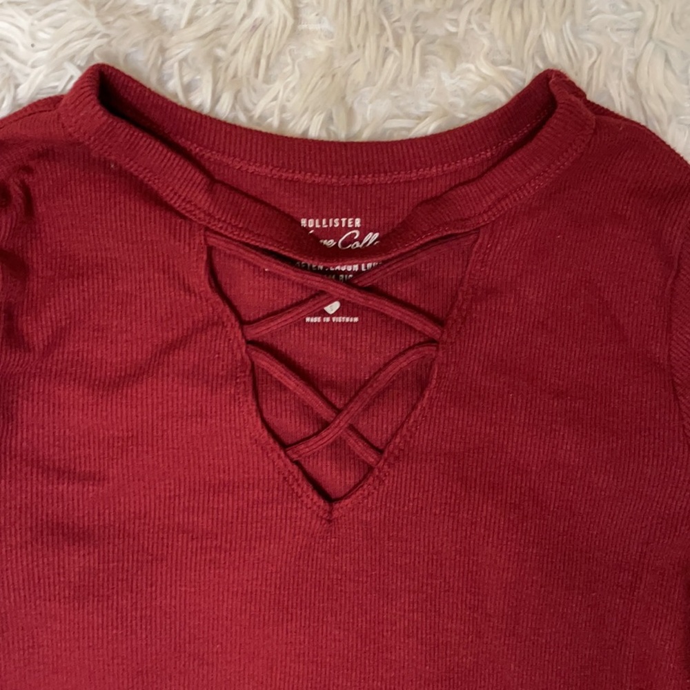 Hollister Burgundy Long‎ Sleeve Crop- Size Small - Picture 5 of 8
